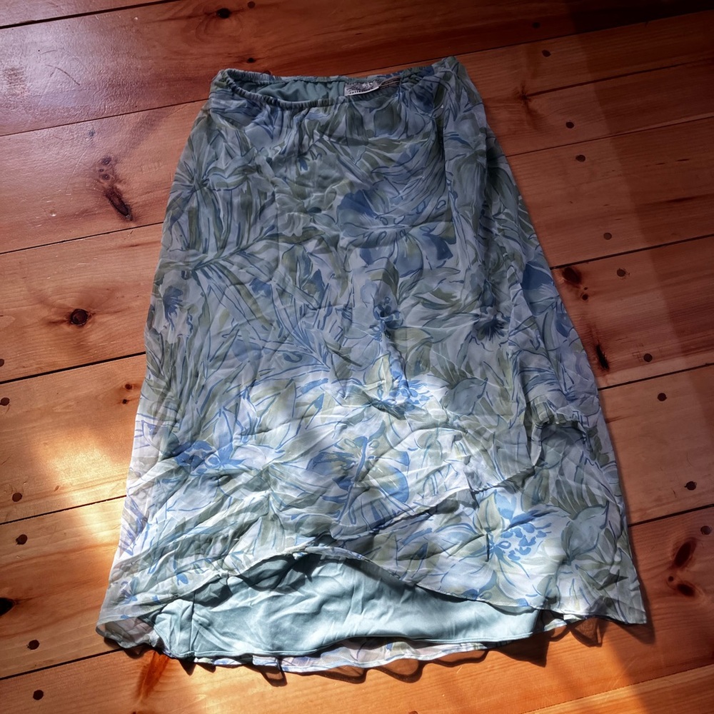 Kathie Lee Collection Leafy Blue and Green Midi Skirt